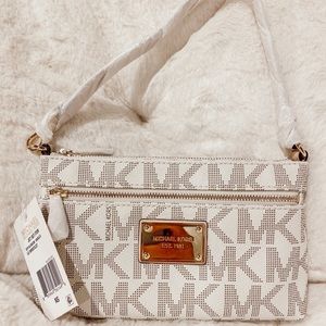 Michael Kors Jet Set Signature Large Wristlet
